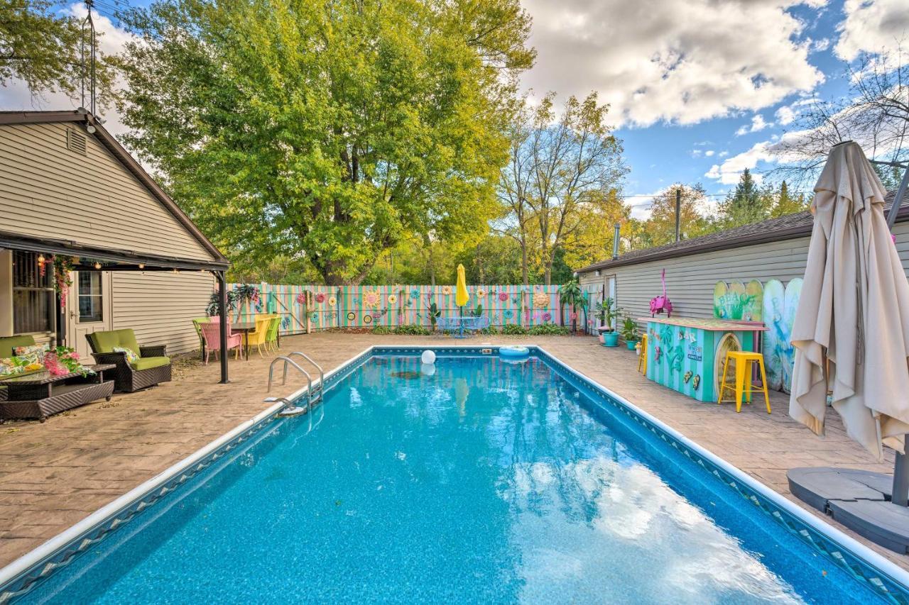 Rock River Retreat With Dock And Seasonal Pool! Edgerton المظهر الخارجي الصورة